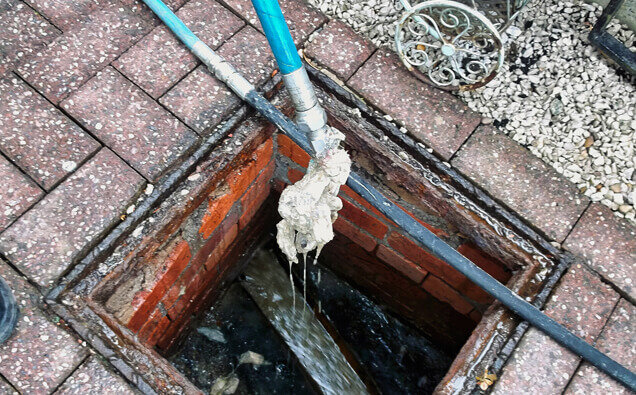 https://plumbercottesloe.com.au/uploads/2025/06/blocked-drains-598620.jpg
