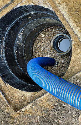 https://plumbercottesloe.com.au/uploads/2025/06/pipe-relining-84958.jpg